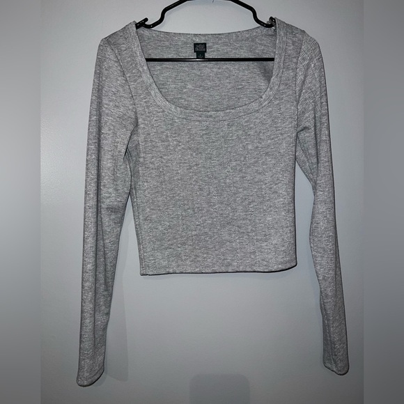 wild fable Tops - NWOT Wild Fable Long Sleeve Crop Top